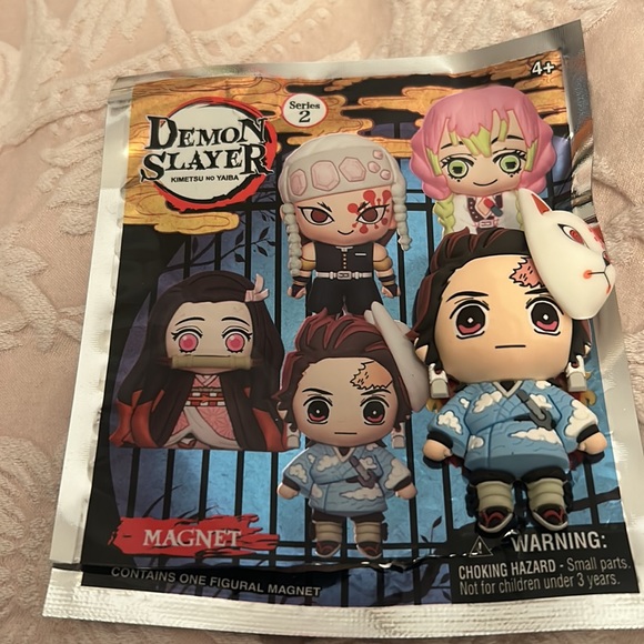 Demon Slayer Blind Bag Bundle-Limited Edition Series - Picture 2 of 8
